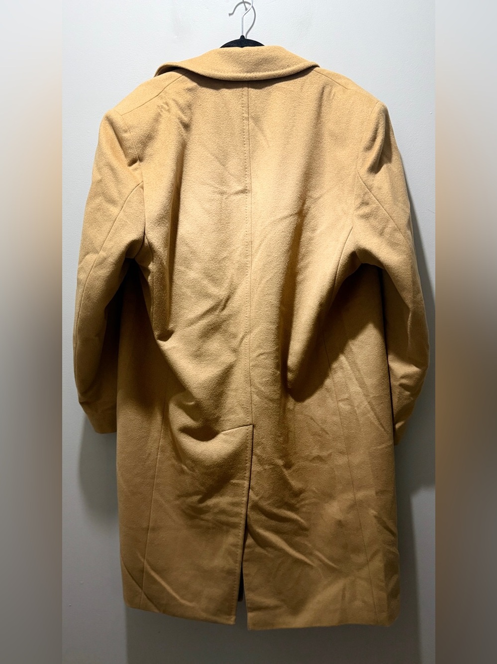 Jones New York Men's Camel Wool/Cashmere Overcoat - Vintage Tailored Coat - Picture 10 of 10